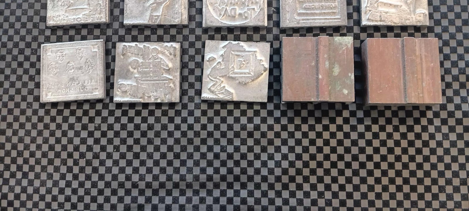 1910 GILLETTE AD CO PRINTING BLOCKS FOR SILENT MOVIES 33 blocks total