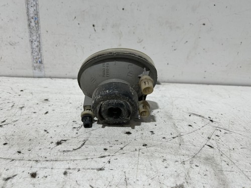 Toyota Estima Left Front Bumper Foglight ACR30 2003-2006 - Picture 2 of 8