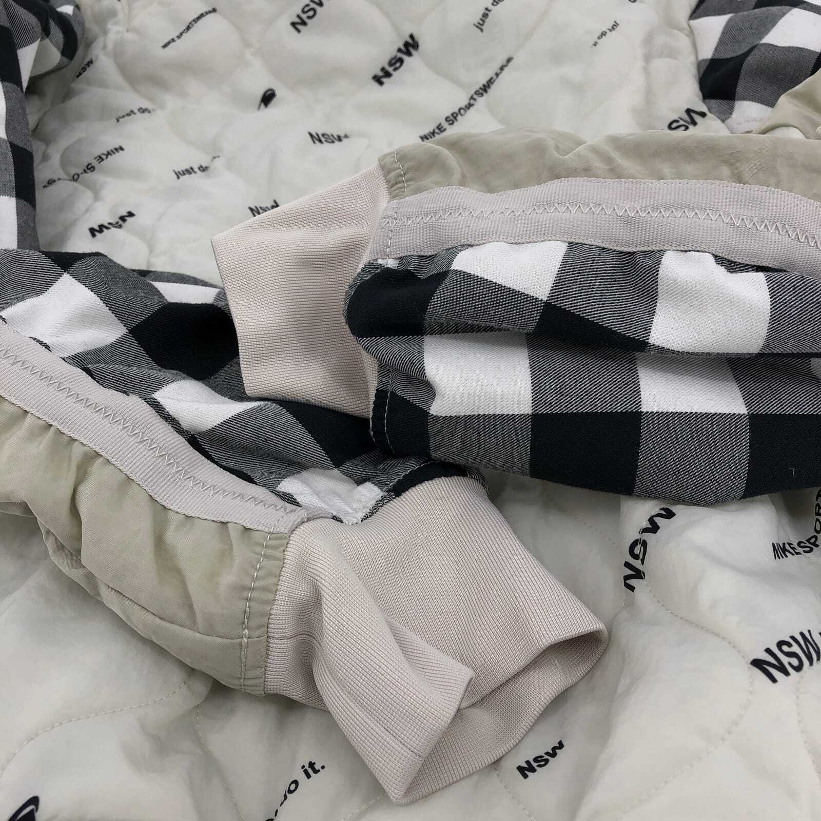 Nike Beige-Black Basic Jacket | Ideal for Any Occ… - image 6