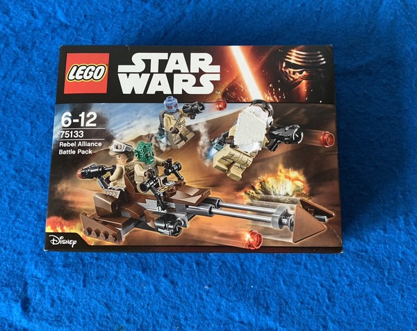 Lego Star Wars 75133 Rebel Alliance Battle Pack nuevo embalaje original (cartón con marcas de almacenamiento)