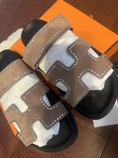 SOLD OUT Hermes Chypre Crystal 40 Suede Rose Perle Sandals