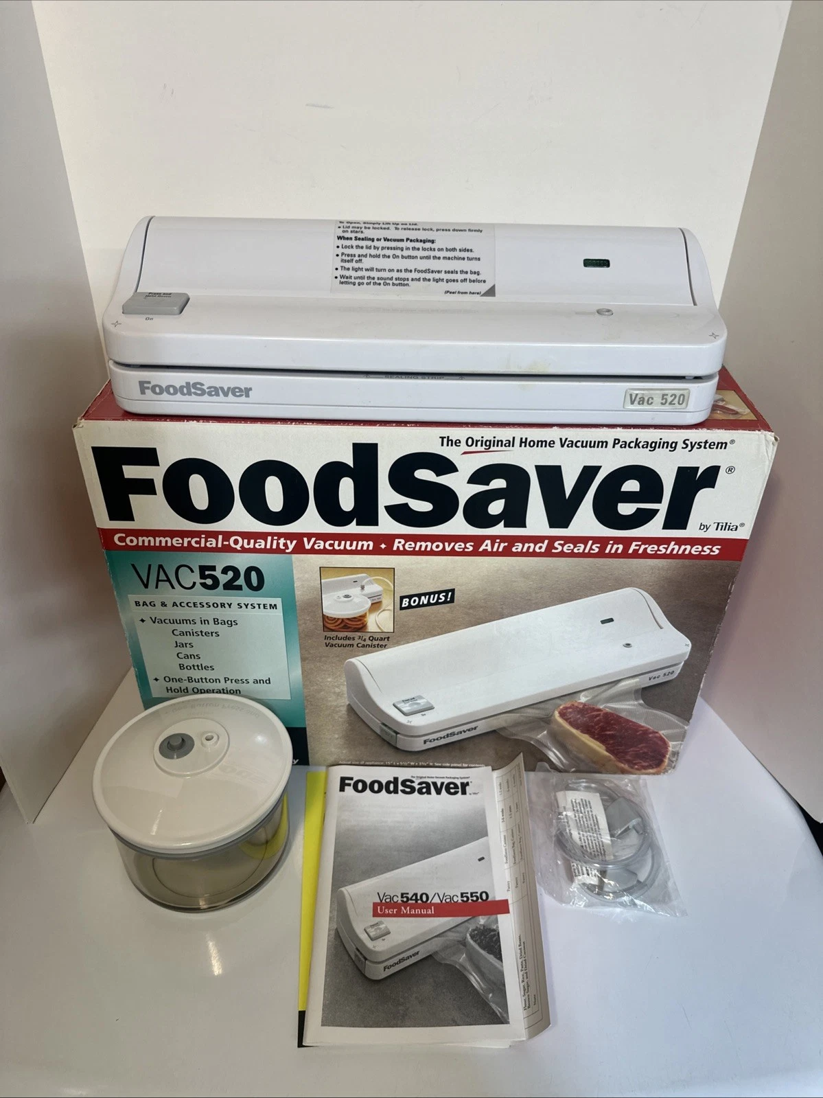 FoodSaver Vac520 White Food Vacuum Sealer w/ Manual