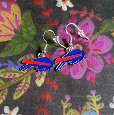 BUFFALO FOOTBALL Team Dangle Earrings Metal Enamel Earrings Sports NEW