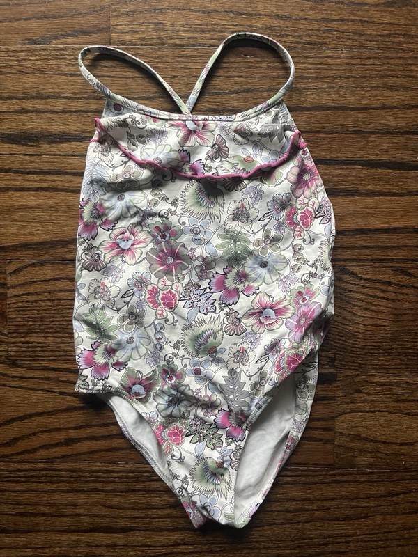 Fina Ejerique Floral Onepiece Swim Suit Size 8