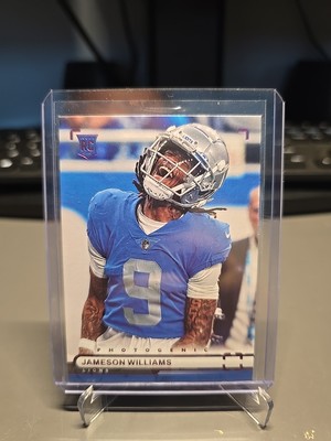2022 Panini Chronicles - Photogenic Jameson Williams #PH-45 Pink (RC)