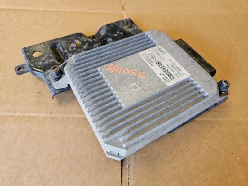 Ford F350 Super Duty 2015 2016 6,7 L 4x2 módulo de transmisión usado FC3A-12B565-AA  Foto 2 de 4