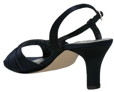 Sandales Plissées En Soie Caparros Chase - Pointure 6 US, Rouge Soie, Neuves Avec Boîte