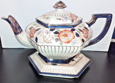 Antike viktorianische Samuel Johnson Burslem Floral Imari Teekanne mit Ständer