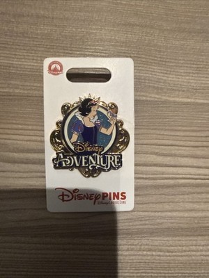 Disney Cruise Line Adventure 2026 Gold Showcase Snow White Atrium Statue Pin