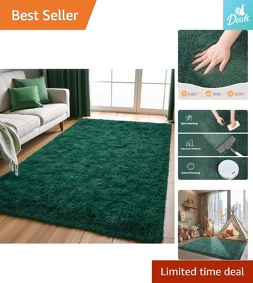 Luxurious Emerald Green Area Rug 5x8 - Ultra-Soft and Family Friendly