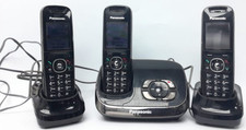 Panasonic Cordless Phone System with Answer Machine & 3 Phones KX TGA 850 E