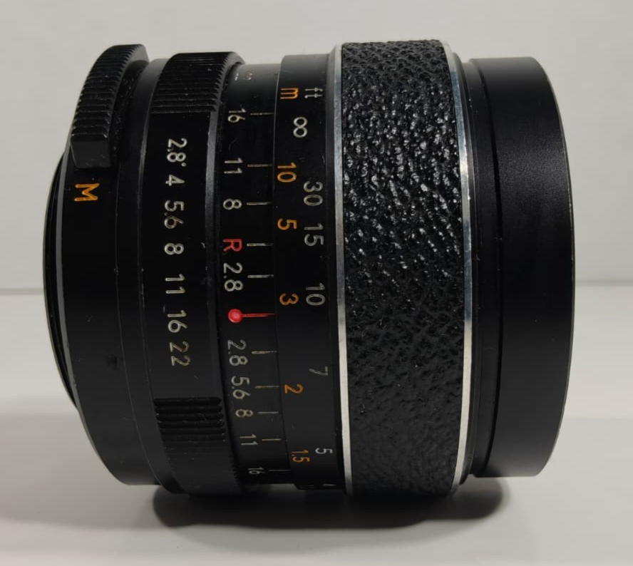 Auto Chinon 35mm f/2.8 Wide Angle Lens M42 Mount Film Camera