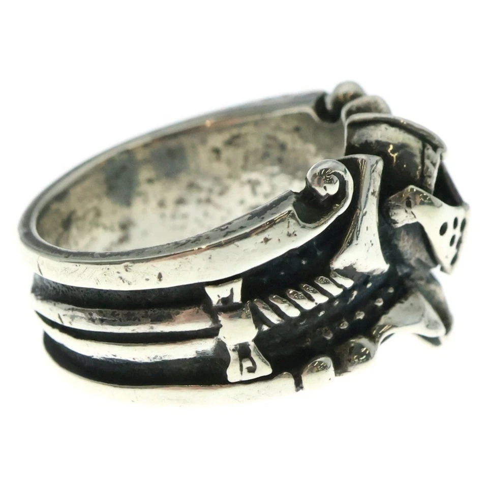 Anillo de plata con motivo nocturno de cuero y tesoros usado 8e0d3afb4d2bd79934cd988fb180 Foto 3 de 4