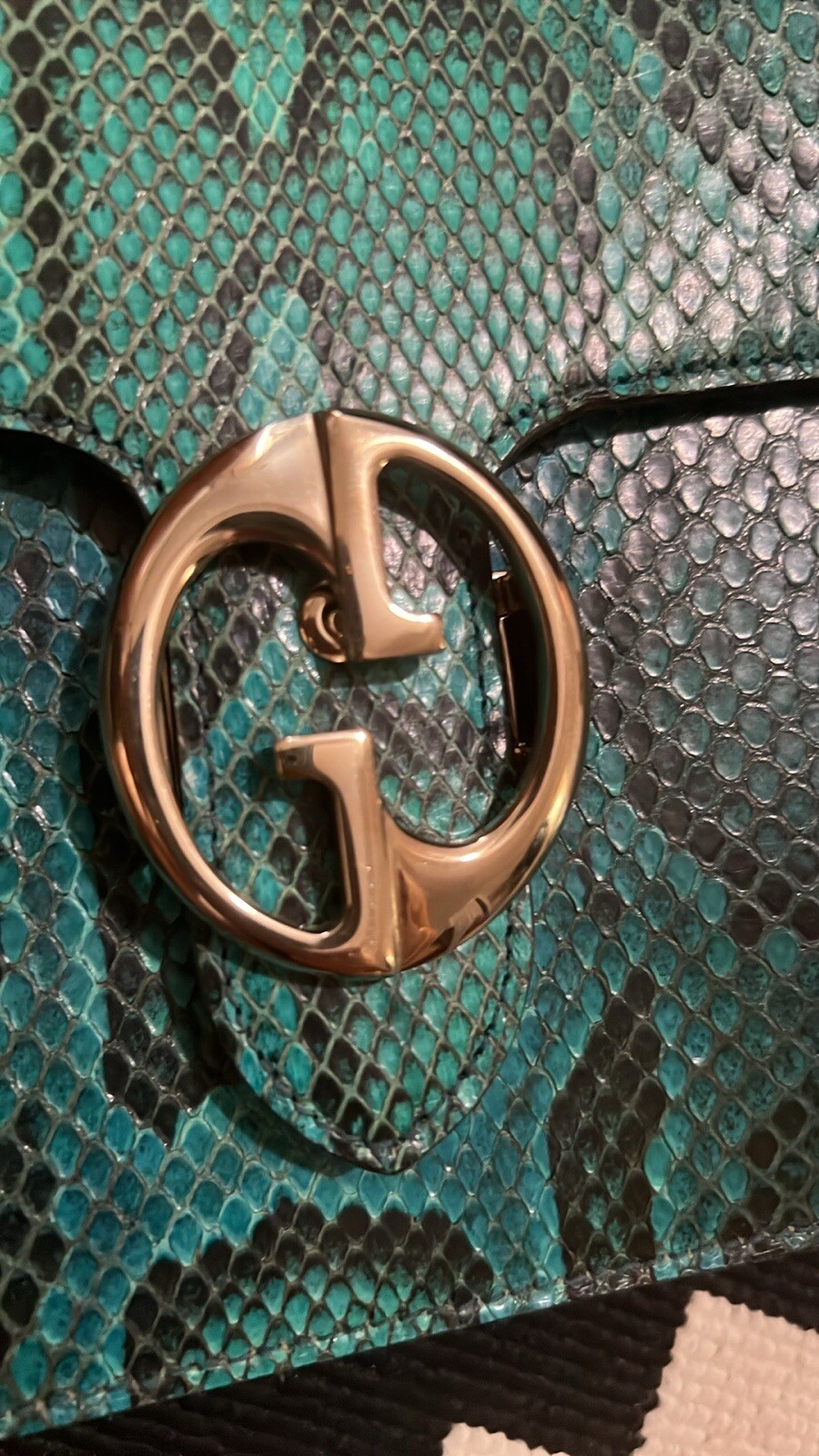 Gucci Python Medium Shoulder Bag Green - image 9