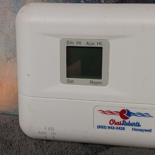 Honeywell T8411R 1028 24V Electric Heat Pump Thermostat for sale online