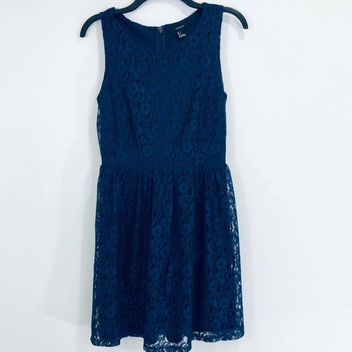 forever new blue lace dress PRINTED RUFFLED LACE MAXI DRESS LIGHT BLUE / M