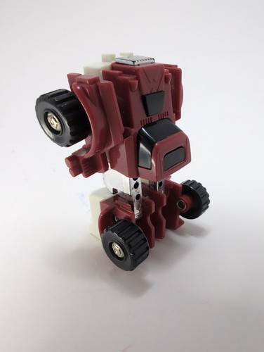 Transformers G1 Minibot Swerve with Tech Spec Vintage Hasbro Canada 1986 - Picture 15 of 22