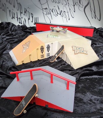 ''SPIN MASTER TECH DECK'' FINGERBOARDS+RAMPEN ORIGINAL VINTAGE!! 2009/10 KONVOLUT