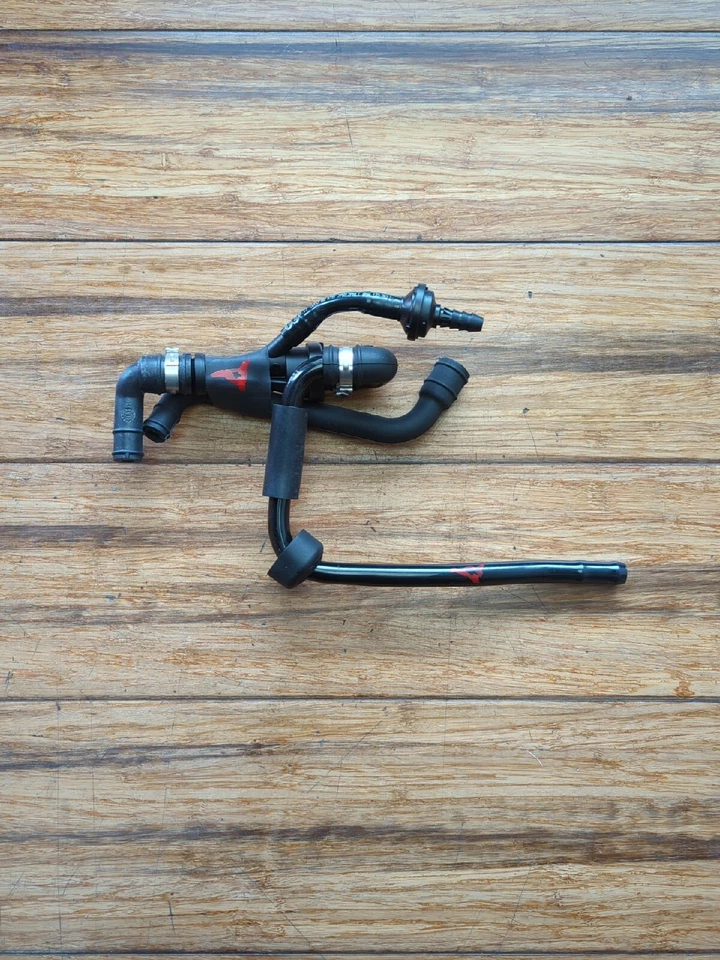 Volkswagen Golf Jetta 2001-2006 válvula de purga motor sistema de vacío bomba de succión Foto 2 de 4