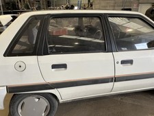 Porte arrière et accessoires Citroen AX