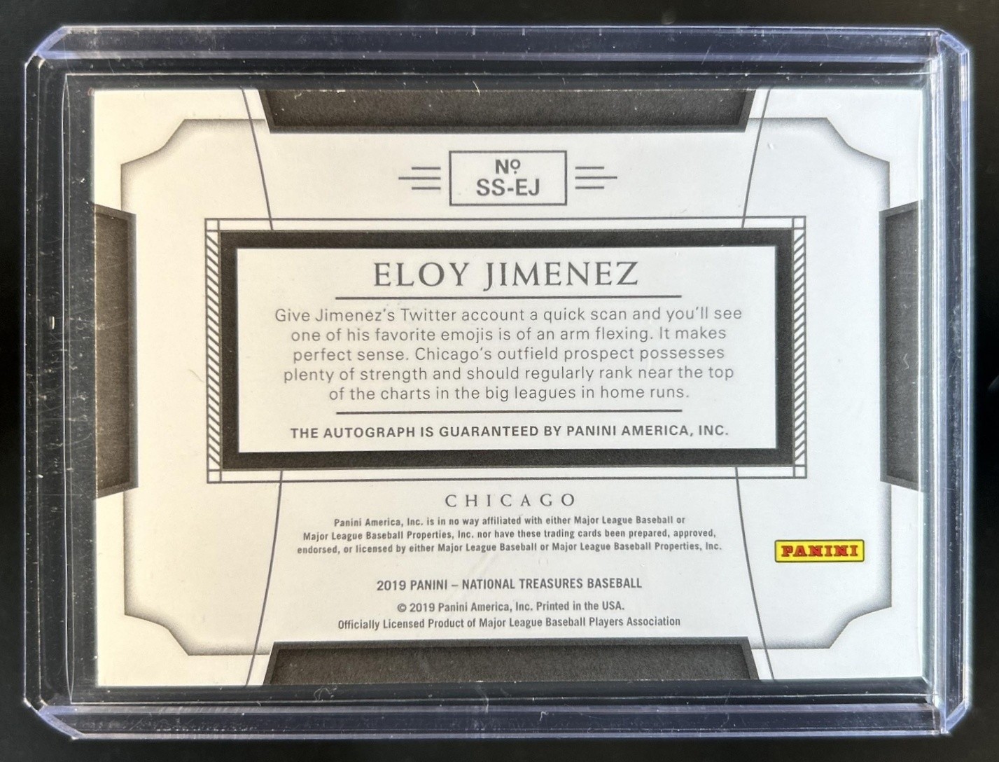 2019 Panini National Treasures Eloy Jimenez Social Signatures RC Auto #/99 view 2