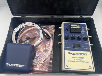 New NOS PCB Piezotronics 480B21 3-Channel ICP Sensor Signal Conditioner + 352C34