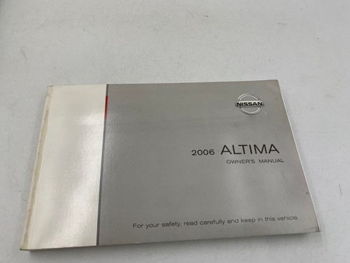 2006 Nissan Altima Owners Manual with Case OEM E03B26099 - Picture 4 of 7