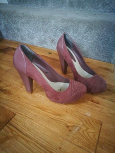 nude shoes size 5