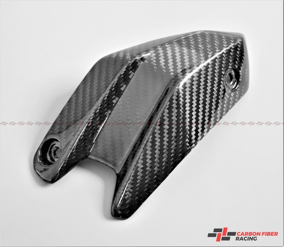 Cubierta de escape BMW F900R 2020-2021 - 100 % fibra de carbono Foto 3 de 4
