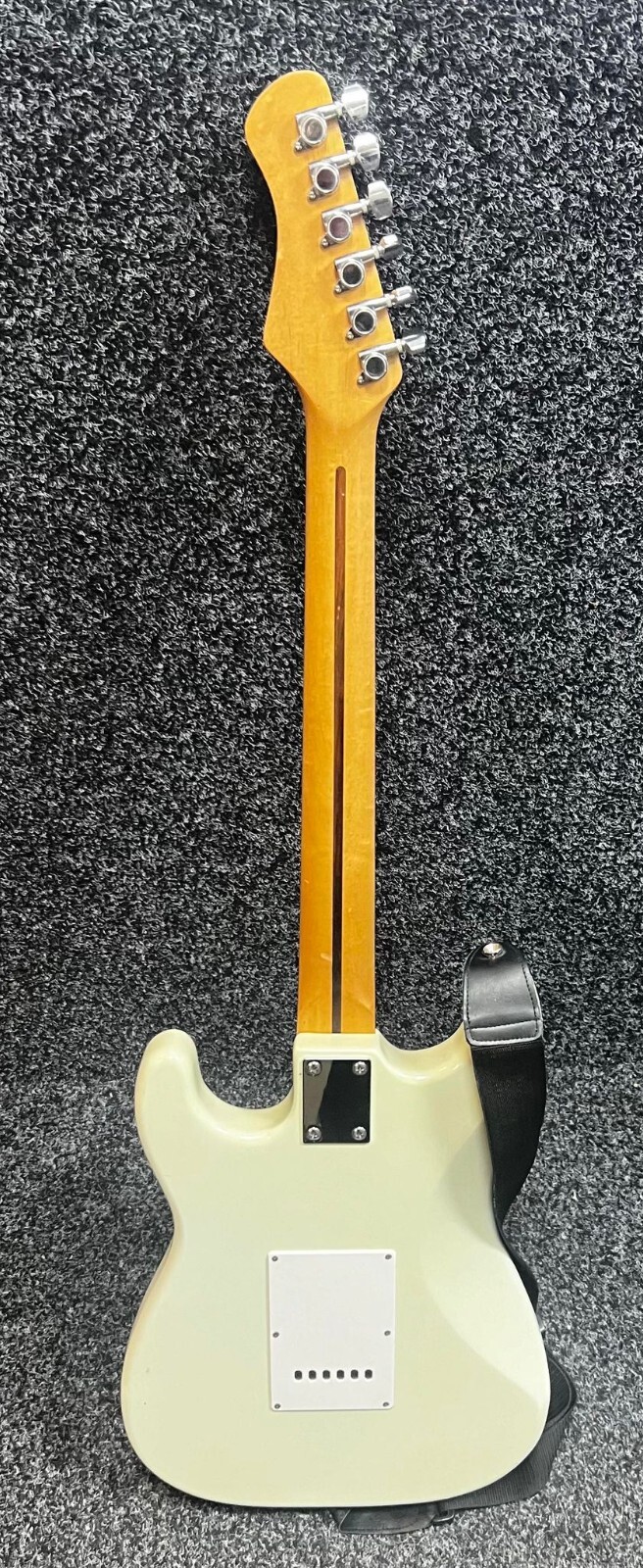 Electric Guitar Gear For Music 6 String Used eBay