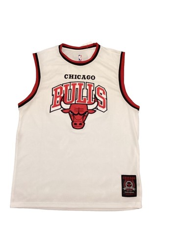NBA - Toni Kukoc - Maillot de basket personnalisé signé - Beckett