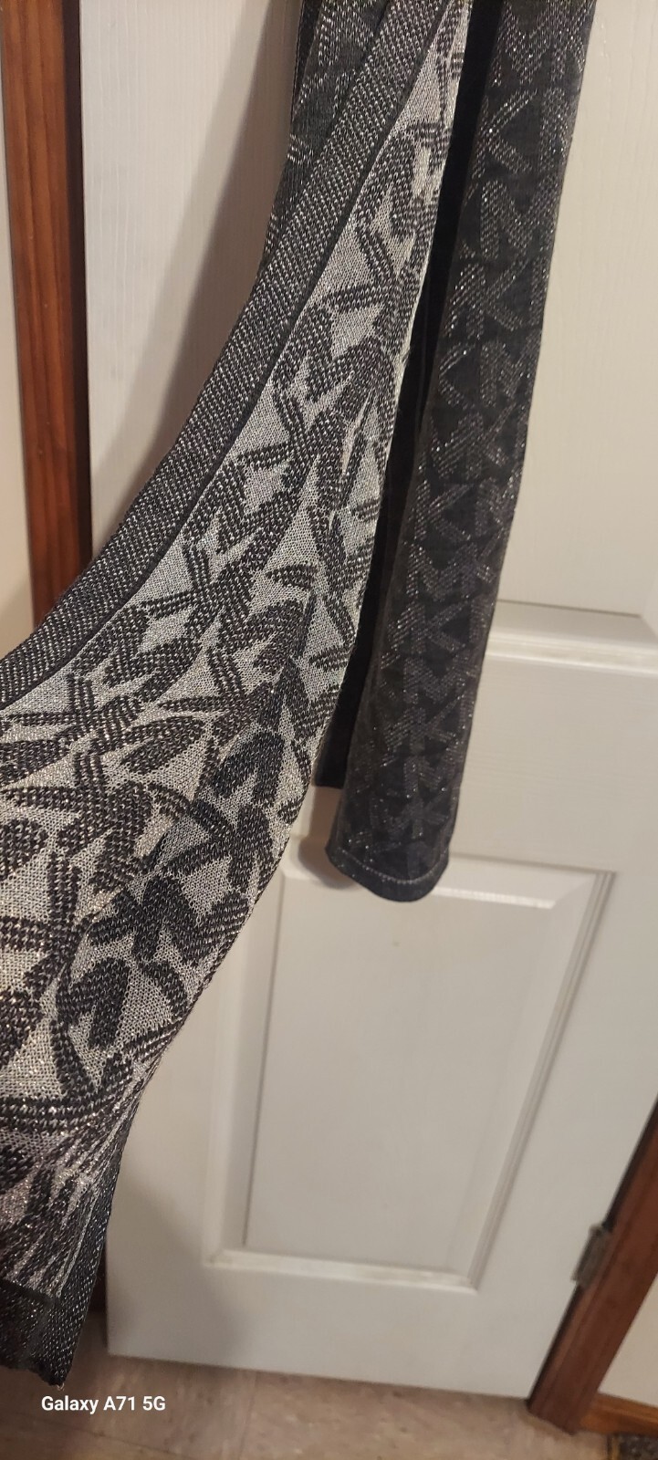 NWT Michael Kors Scarf Grey & Silver MK Print Knit Scarf 64” X 10” thumbnail 2