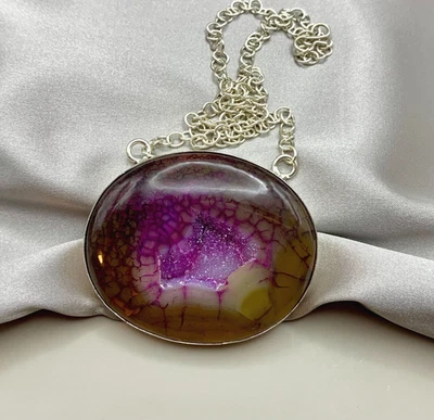 Purple Dragon Vein Agate Pendant Necklace Druzy Quartz Center Silver Plate 18" - Image 1 of 4