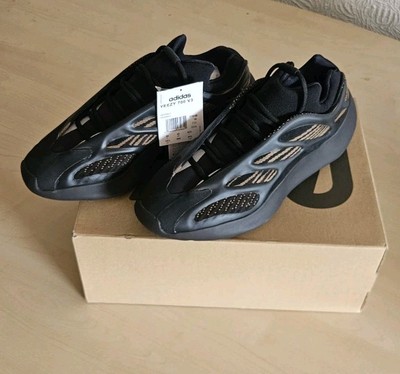 Yeezy 700 V3 Clay Brown (US 10,5/ EU 44,2/3)