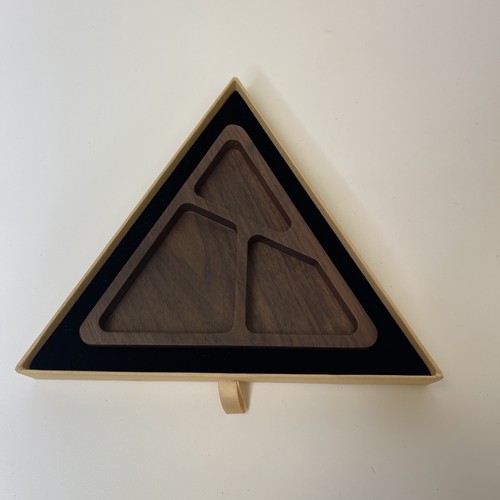 Prazoli Walnut Triangle Engagement Ring Holder Jewelry Tray Display Gift Bedside - Picture 1 of 5