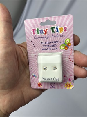 Studex Tiny Tips Earrings For Little Ears TT6049 Daisey Crystal Apr Sep Sapphire