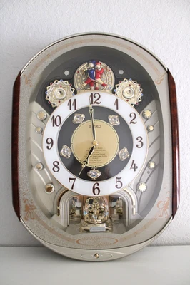 Seiko - Melodies in Motion - 2007 Collector's Edition - Swarovski Crystal Clock - Image 1 of 4
