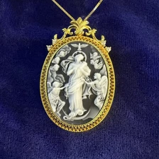 Virgin Mary Untier of Knots Cameo Pendant Brooch GPl Solid 925 Sterling Silver