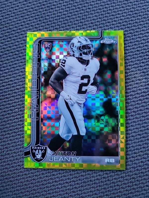 2025 Topps Chrome Xfractor Ashton Jeanty #322