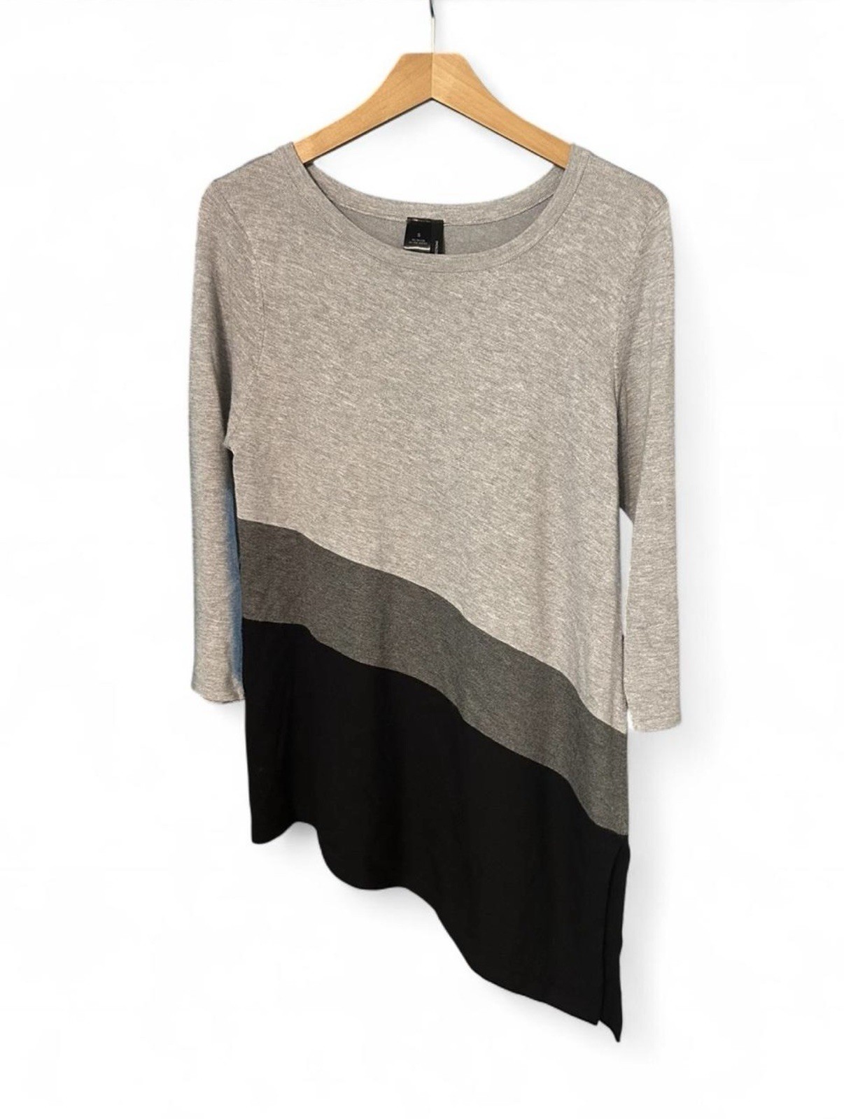 New Directions Gray & Black Asymmetrical Hem 3/4 Sleeve Tunic Top Women’s Small