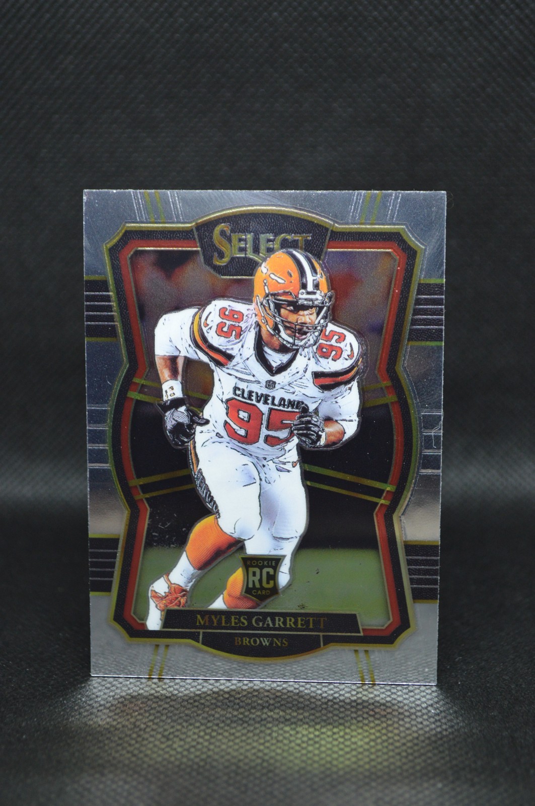 2017 Panini Select - Premier Level Myles Garrett #105 Silver Prizm (RC) Browns