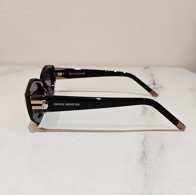 Gentle Monster Dada 01 Sunglasses Butterfly Shape Bold Black Frame