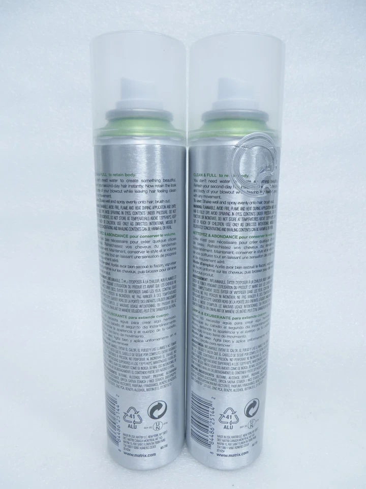 Xampu MATRIX BIOLAGE WATERLESS CLEAN & FULL DRY 3,4 OZ (Lote de 2) - Imagem 2 de 2