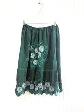 Hawaiian Aloha Pa'u Hula Skirt Green White Floral Embroidered Elastic Waist L/XL