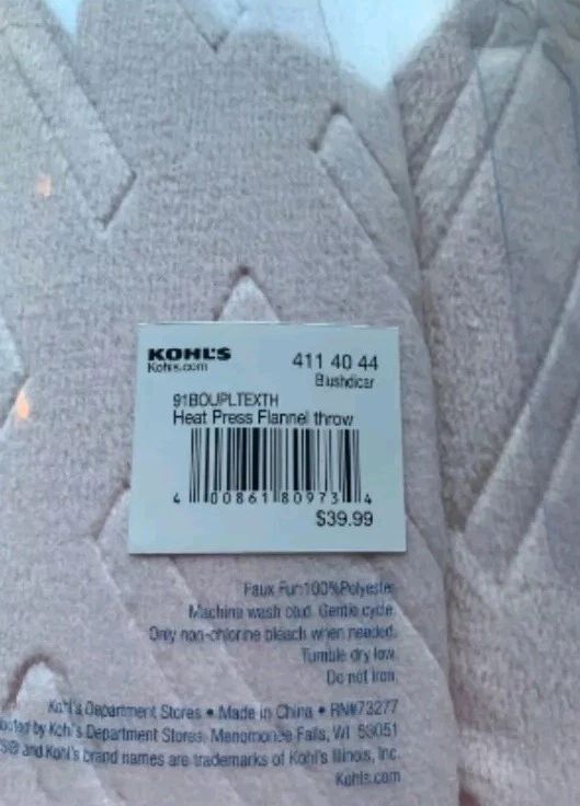 Throw Pink Blush 5 ft x 6 ft - The Big One -New - Blanket Soft Plush Fast Ship - Image 4 of 4