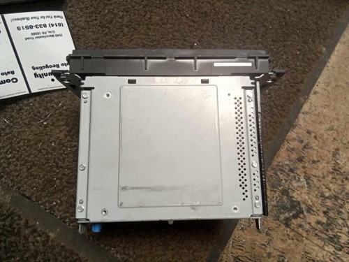 OEM RADIO RECEIVER NAVIGATION UNIT GMC ACADIA 11 - Picture 4 of 5