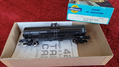 Athearn 1574 HO Santa Fe AT&SF 100801 Tank Car  Kadees metal wheels NICE!
