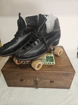 Antique 1940s/50s Hyde Chicago Roller Skates with Original Wooden Chest Sz 7