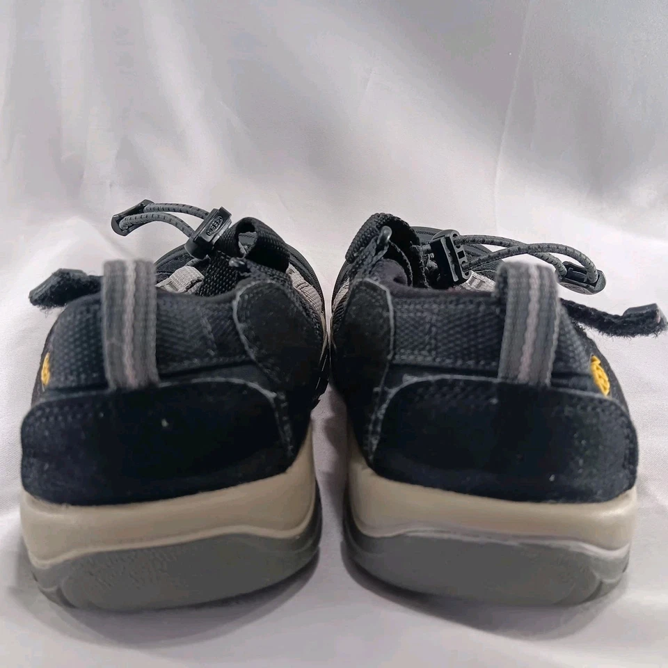 KEEN Newport Sandal Boys Size 3 Black Gray Waterproof Fisherman Hiking Sports  - Image 4 of 4