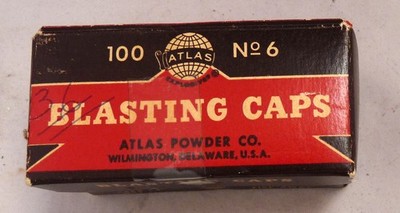 Vintage Atlas Powder 100 Blasting Caps box No. 6 100 mining
